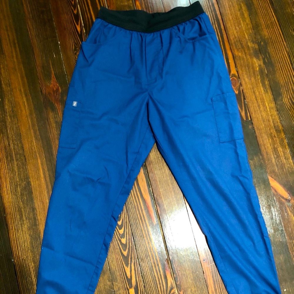 Men’s classic Jaanuu joggers, excellent shape